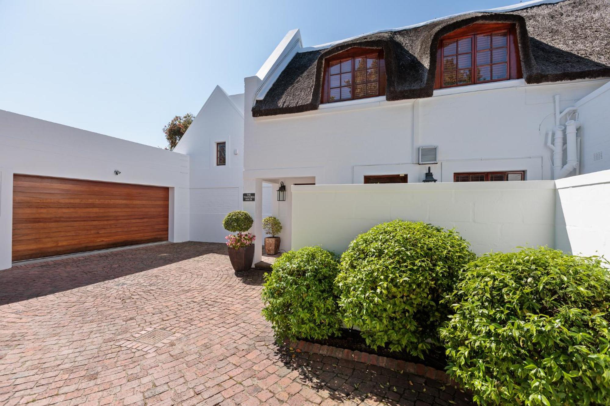 Die Rietdak - Reetdachhaus Mit Vier Schlafzimmern Ciudad del Cabo Exterior foto